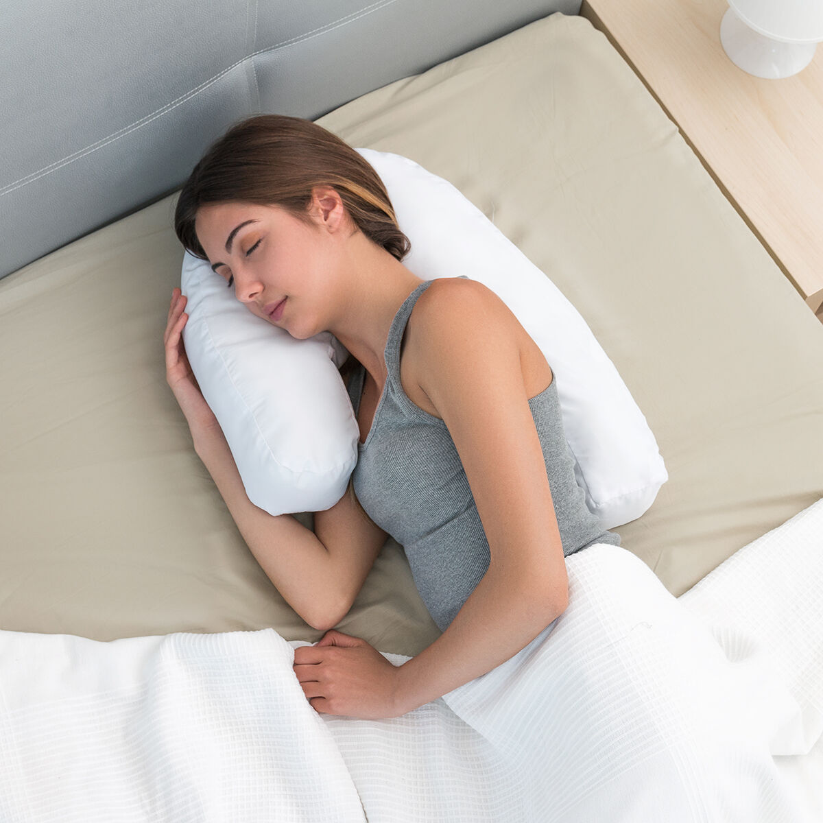 Almofada Ergonómica em U para Dormir de Lado - Image 3