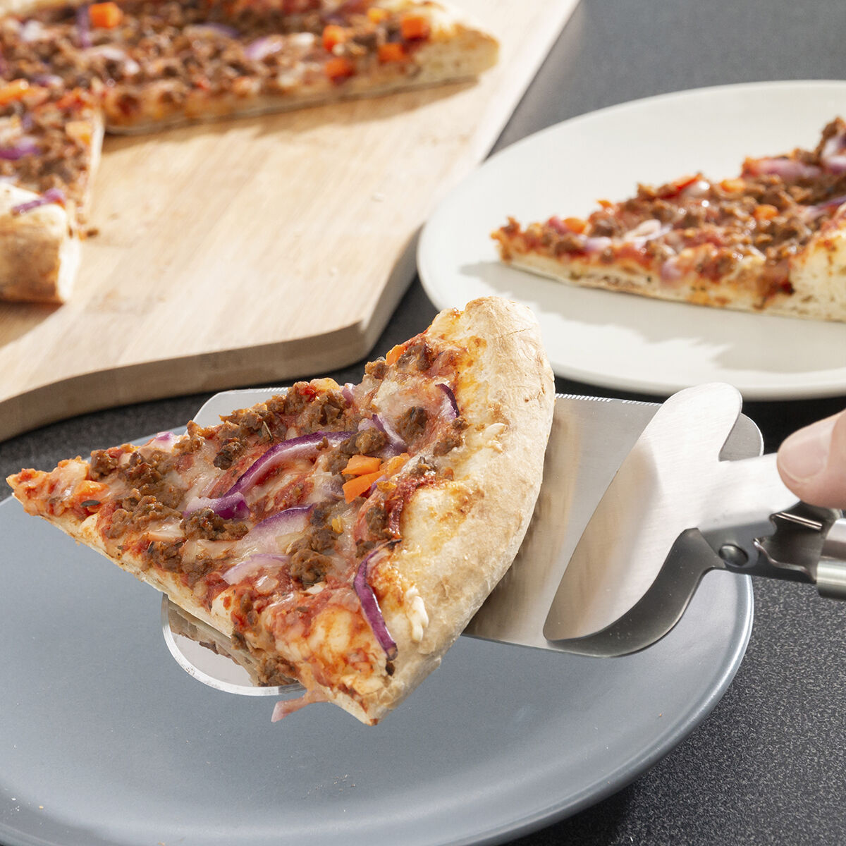 Cortador de Pizza 4 em 1 com Pá e Pinça - Image 5