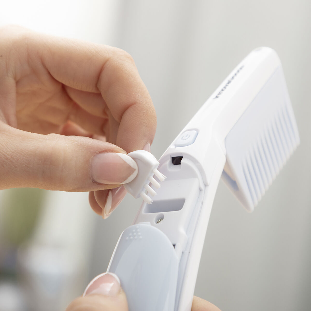 Pente antipiolhos elétrico com cabo Unlicer InnovaGoods